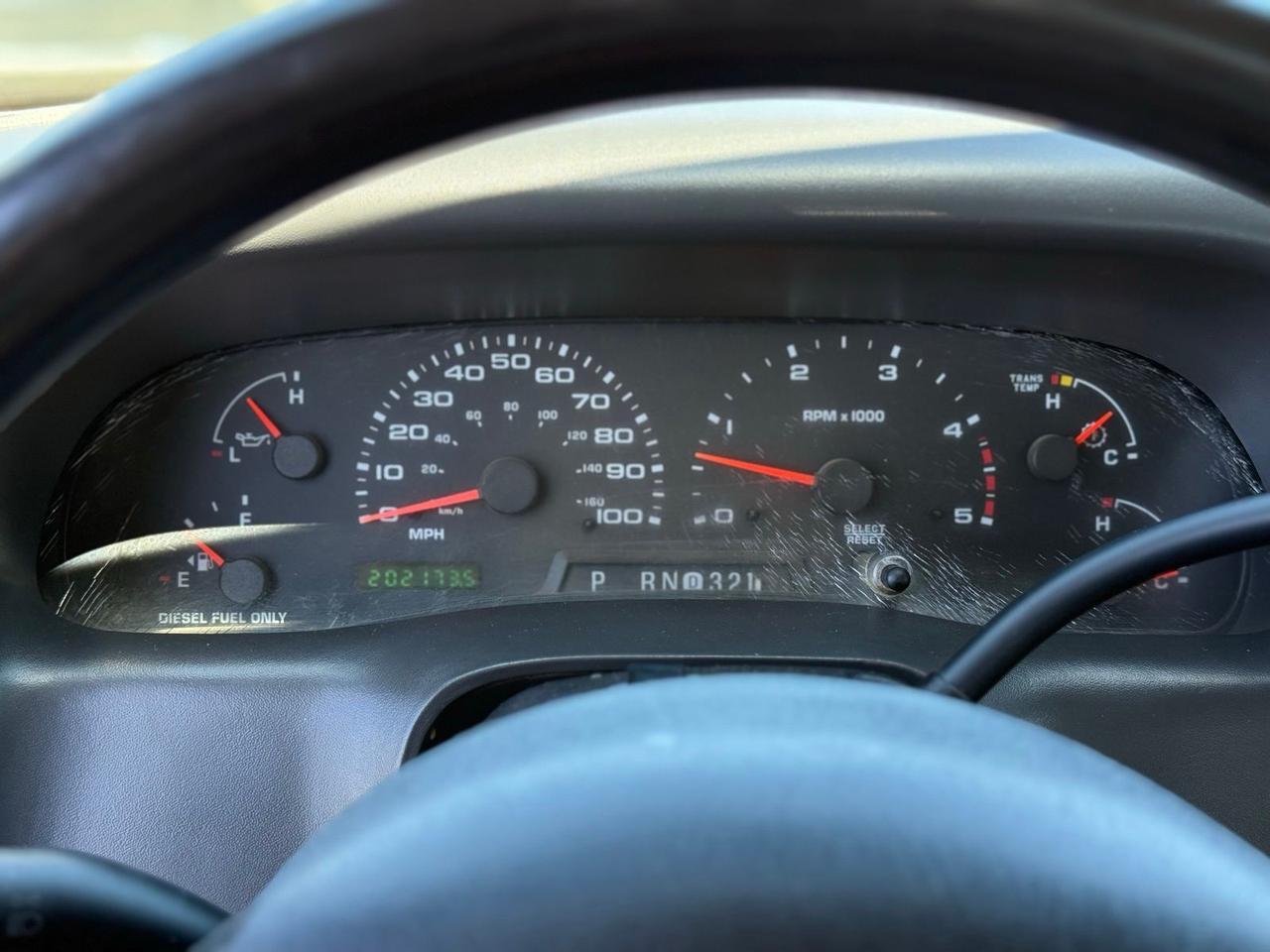 2003 Ford F-450SD Crestwood KY