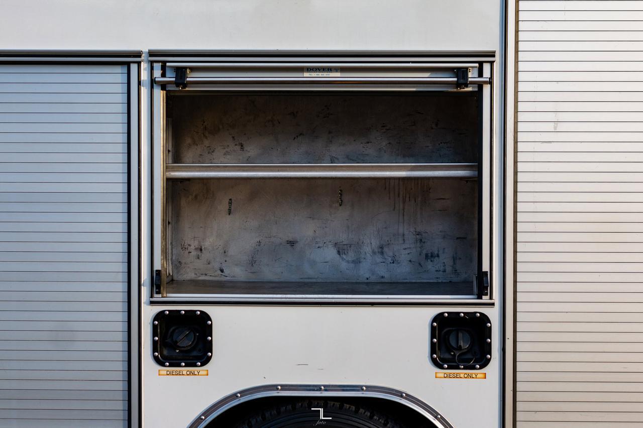 2003 Ford F-550 4x4 Crew Cab XL Service Body Diesel Red Deer AB