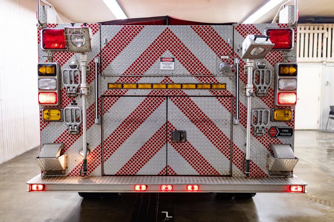 2003 Ford F-550 4x4 Crew Cab XLT Brush Rescue Firetruck Diesel Manual Red Deer AB