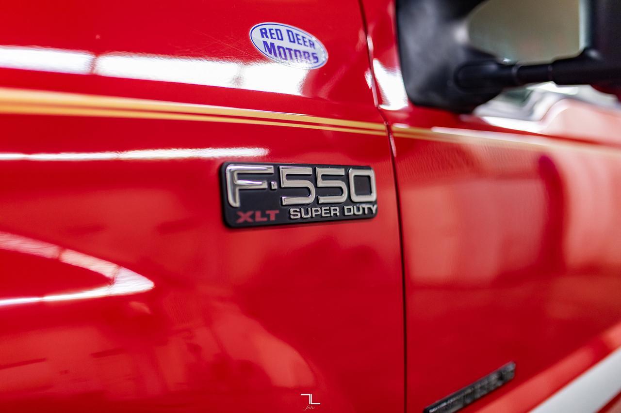 2003 Ford F-550 4x4 Crew Cab XLT Brush Rescue Firetruck Diesel Manual Red Deer AB