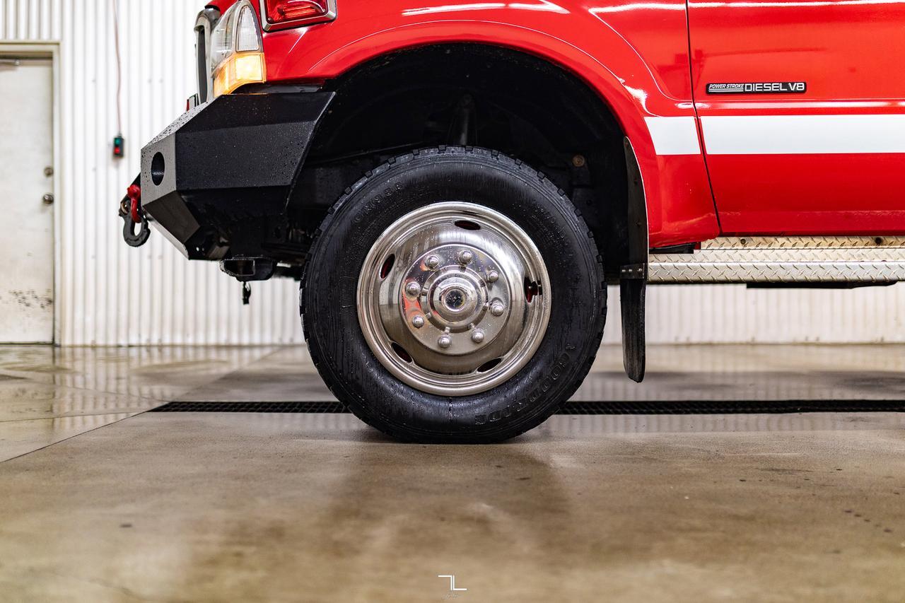 2003 Ford F-550 4x4 Crew Cab XLT Brush Rescue Firetruck Diesel Manual Red Deer AB