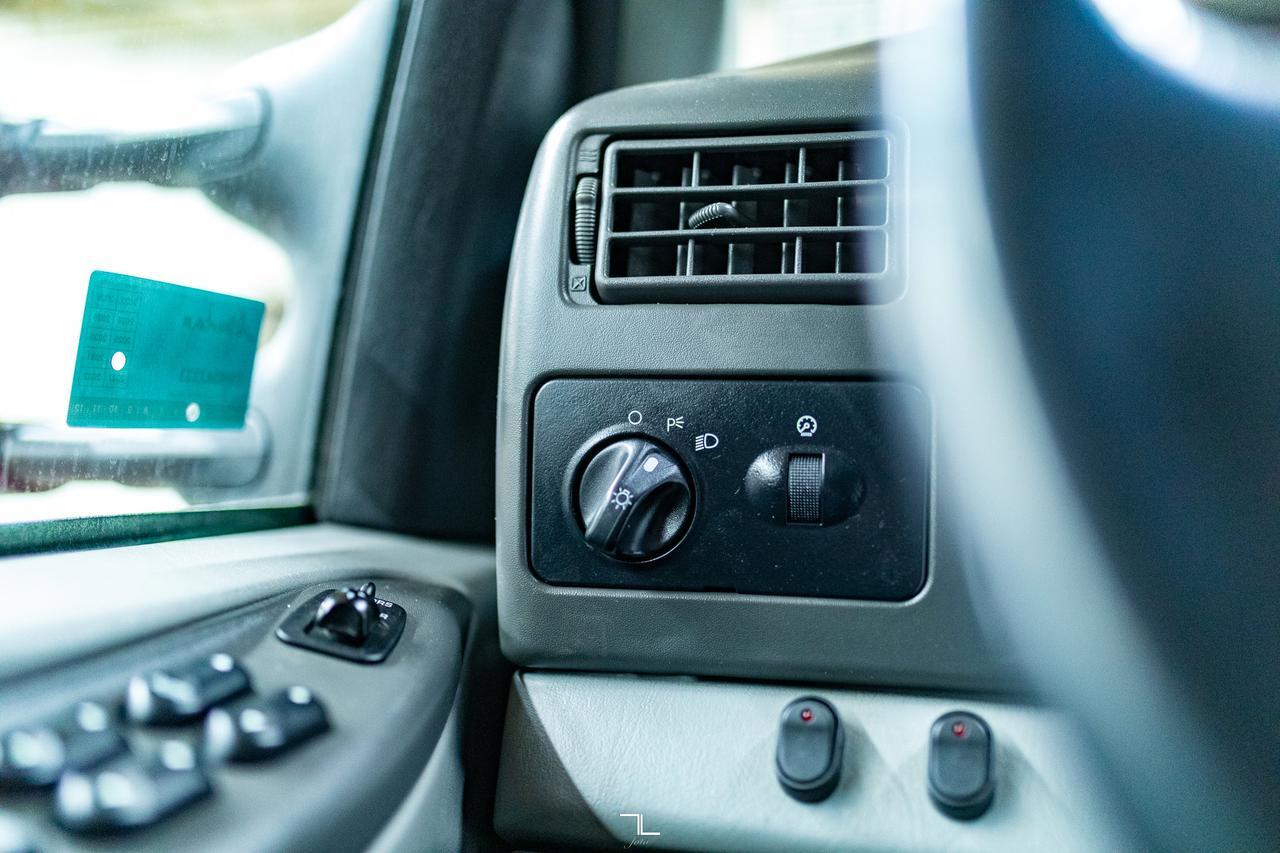 2003 Ford F-550 4x4 Crew Cab XLT Brush Rescue Firetruck Diesel Manual Red Deer AB