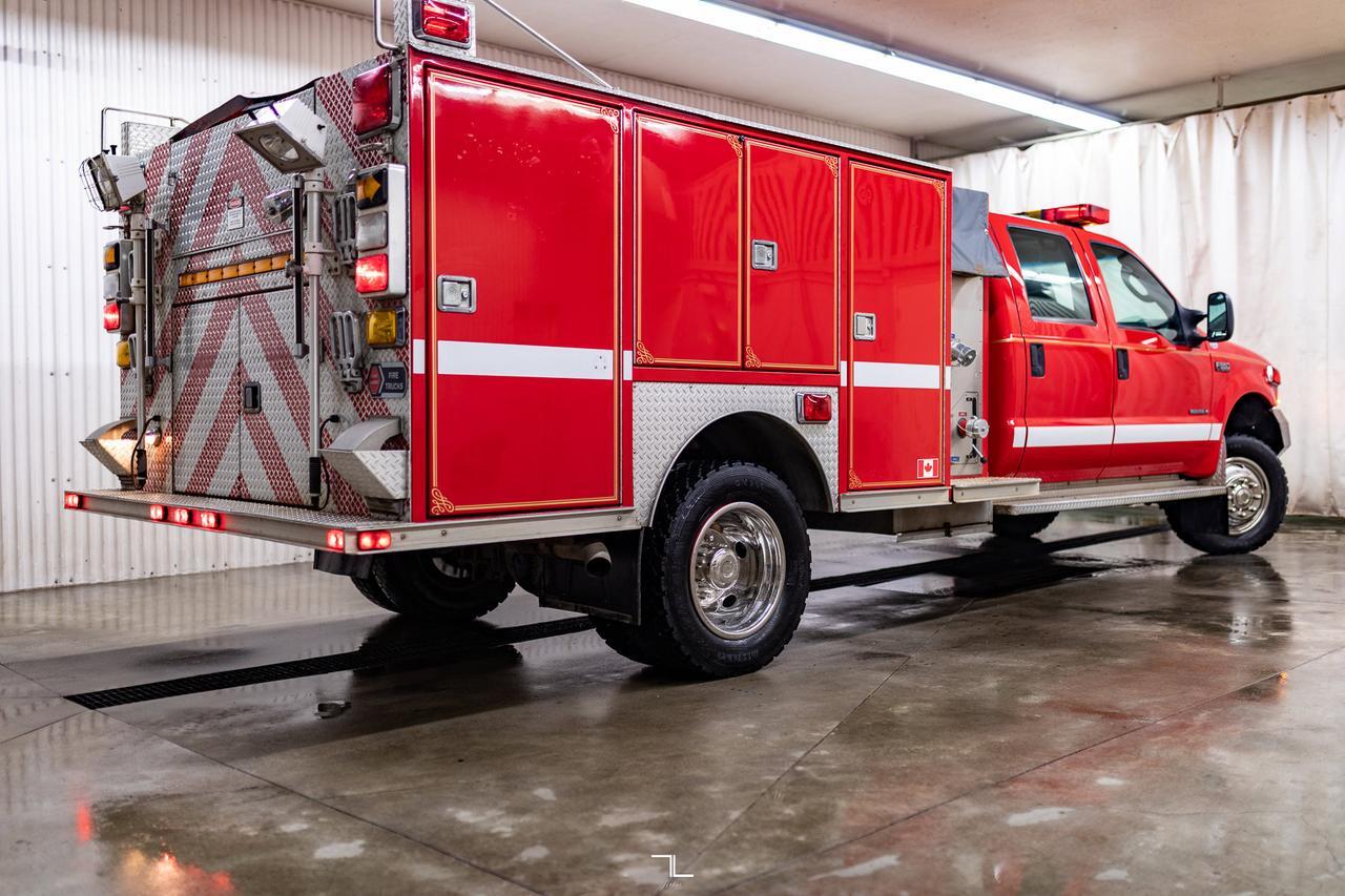 2003 Ford F-550 4x4 Crew Cab XLT Brush Rescue Firetruck Diesel Manual Red Deer AB