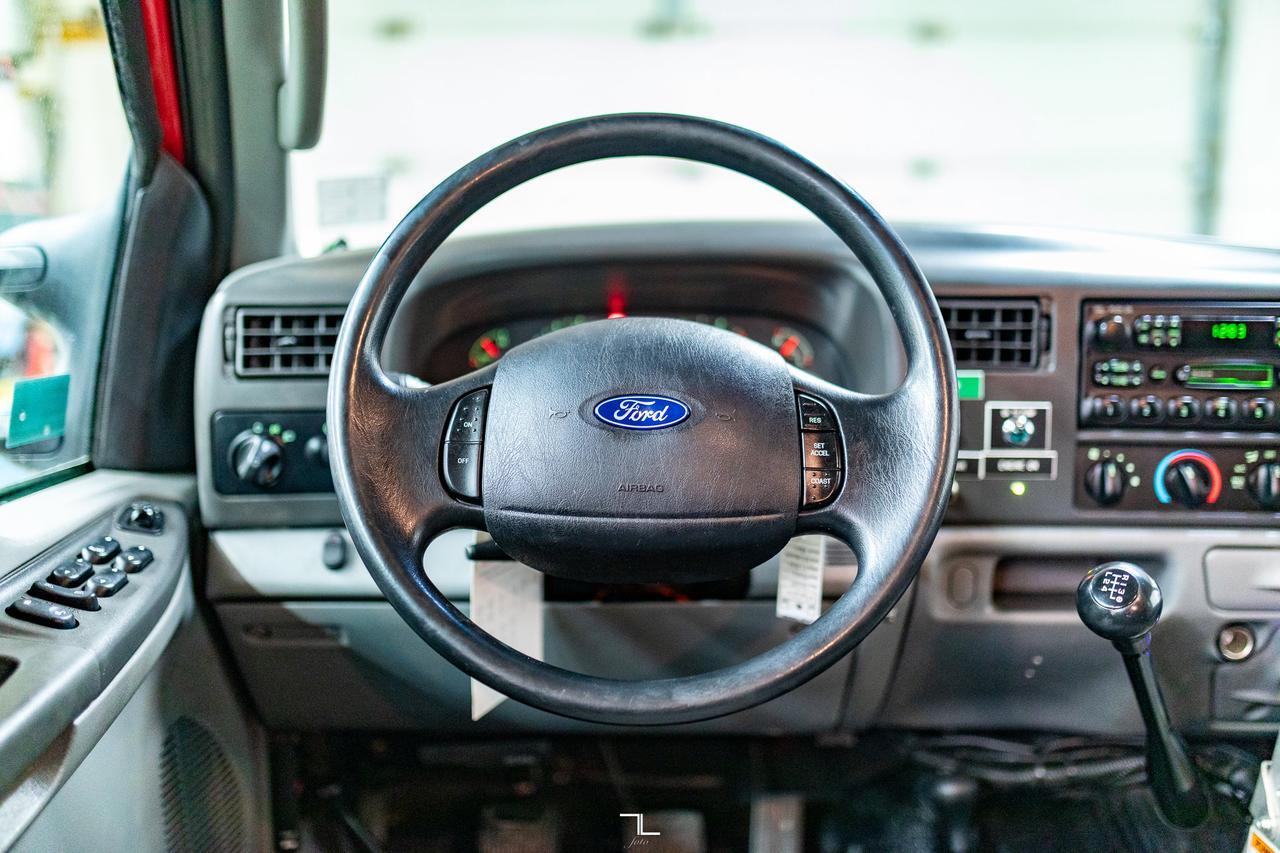 2003 Ford F-550 4x4 Crew Cab XLT Brush Rescue Firetruck Diesel Manual Red Deer AB