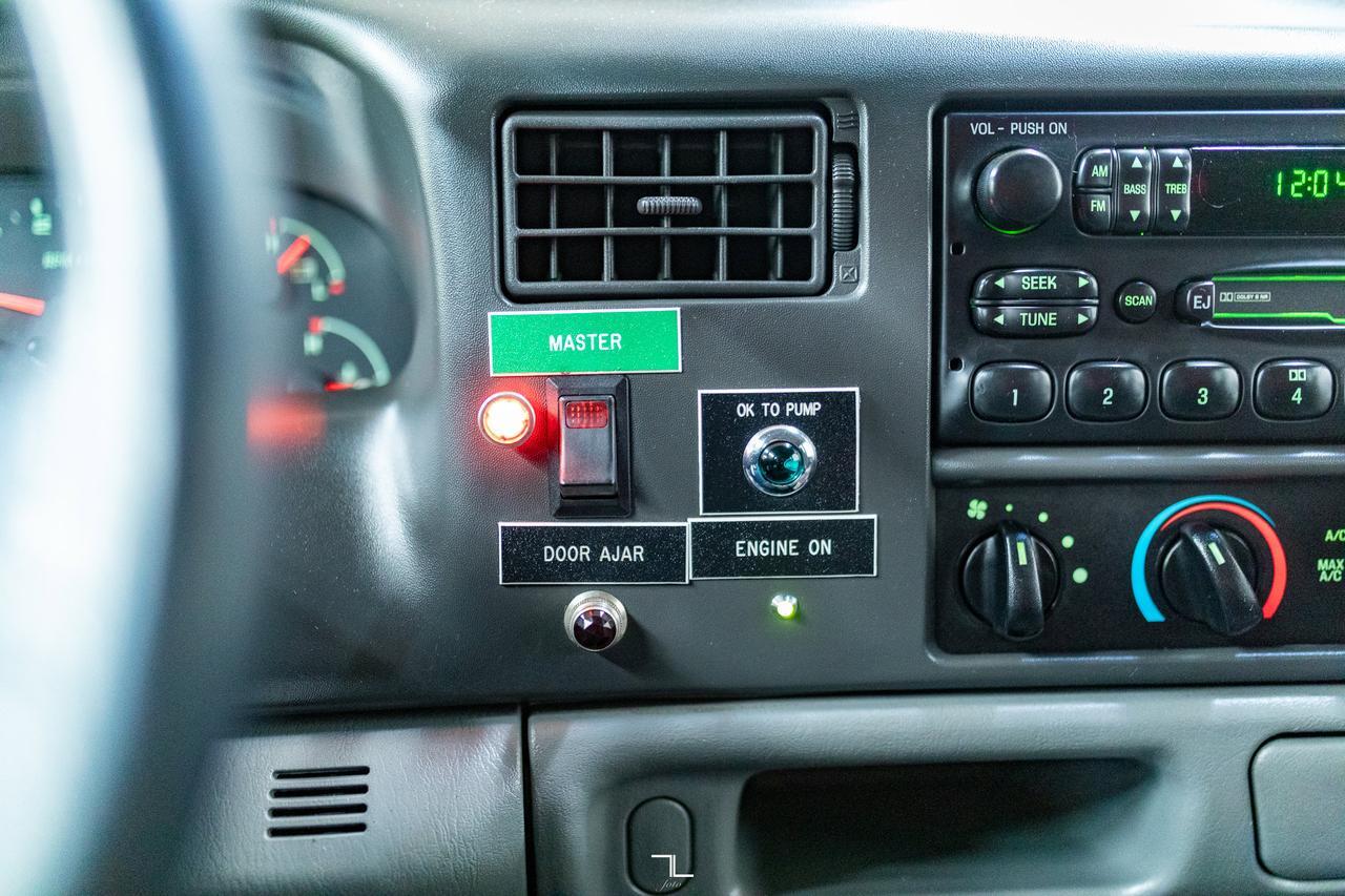 2003 Ford F-550 4x4 Crew Cab XLT Brush Rescue Firetruck Diesel Manual Red Deer AB