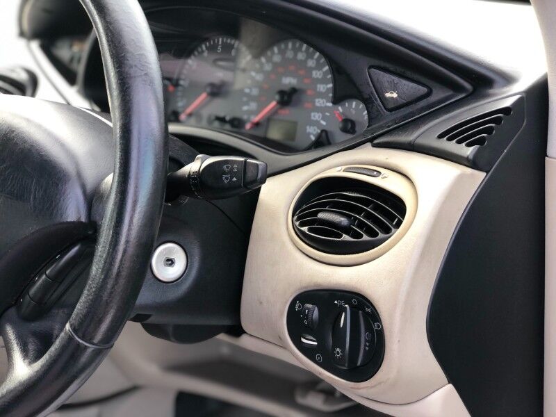 2003 Ford Focus (2.0L Petrol) Vaitele