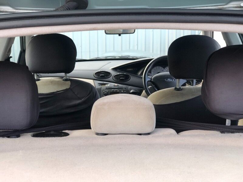 2003 Ford Focus (2.0L Petrol) Vaitele