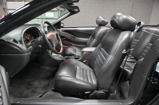 2003 Ford Mustang GT Premium 2dr Convertible Chicago IL