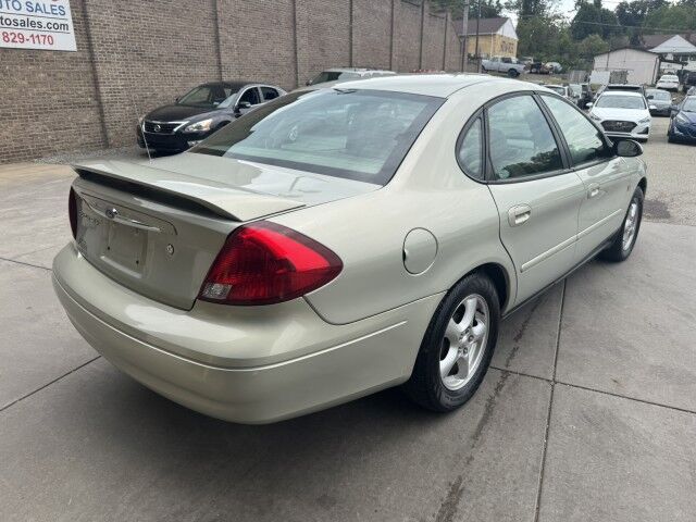 2003 Ford Taurus SES Deluxe