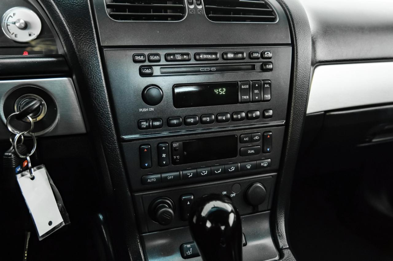 2003 Ford Thunderbird DELUXE AUTOMATIC LEATHER HEATED SEATS LEATHER STEERING WHEEL CRU Carrollton TX