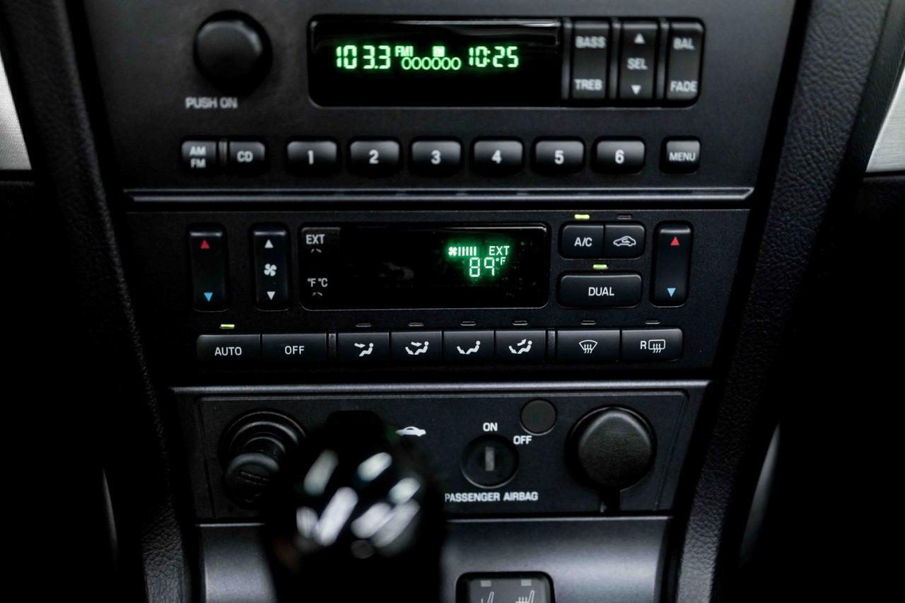 2003 Ford Thunderbird Deluxe - Photo 66