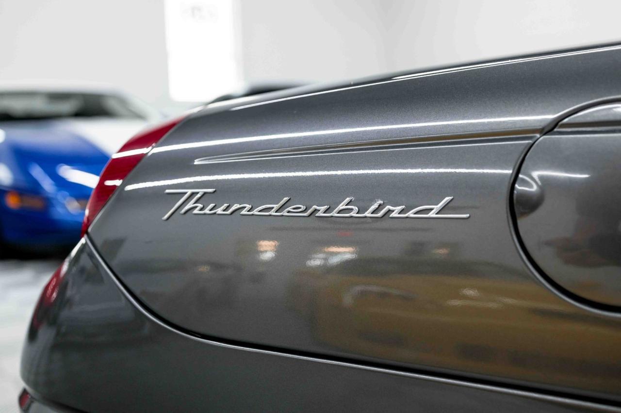 2003 Ford Thunderbird Deluxe - Photo 29