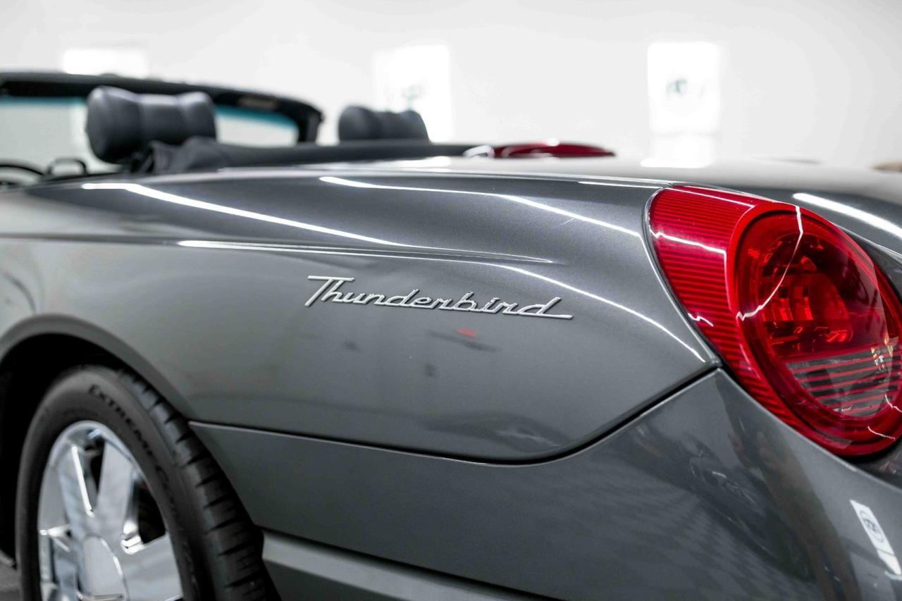 2003 Ford Thunderbird Deluxe - Photo 34