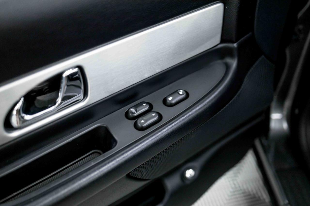 2003 Ford Thunderbird Deluxe - Photo 46