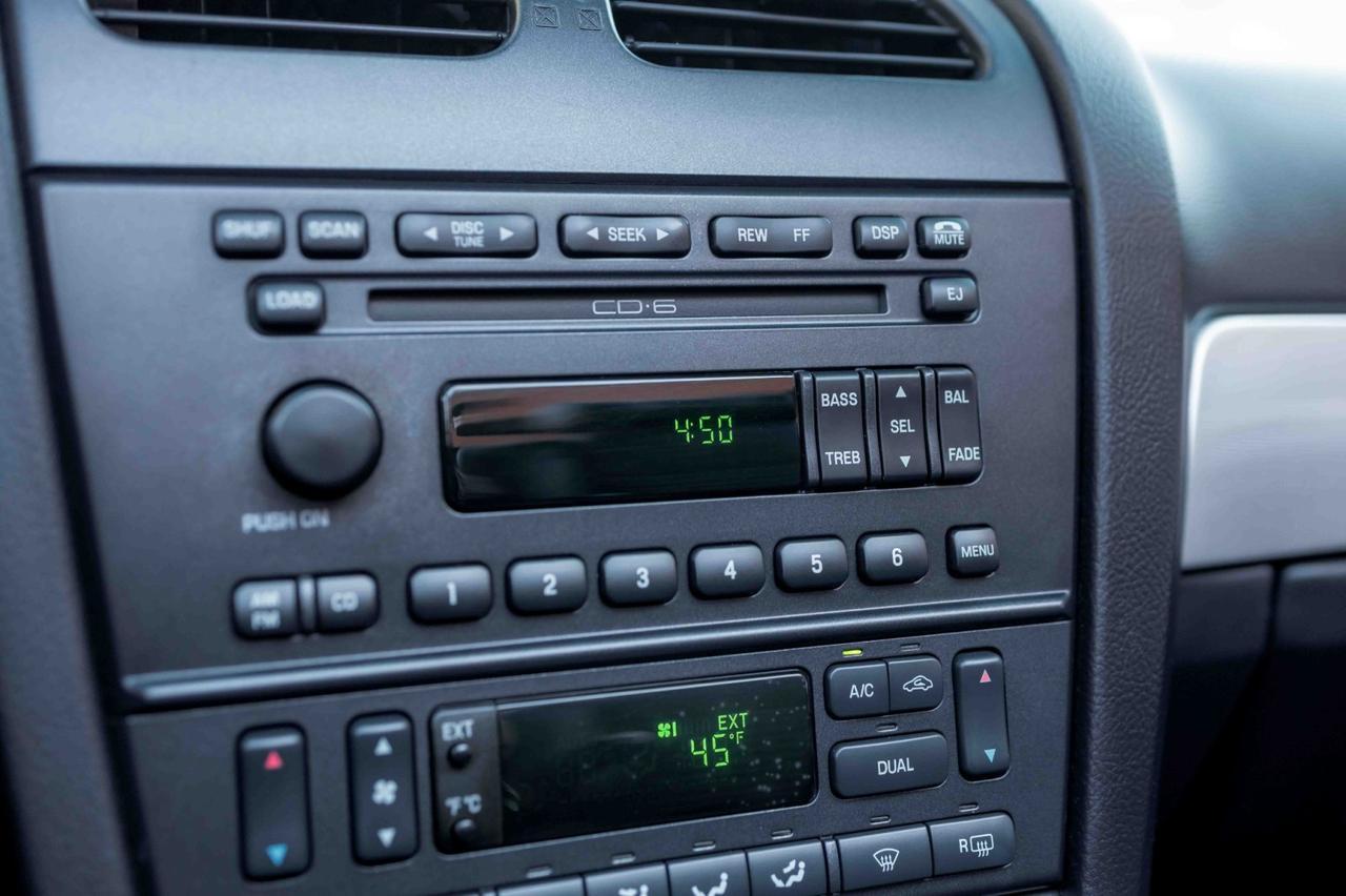 2003 Ford Thunderbird Deluxe Marietta GA