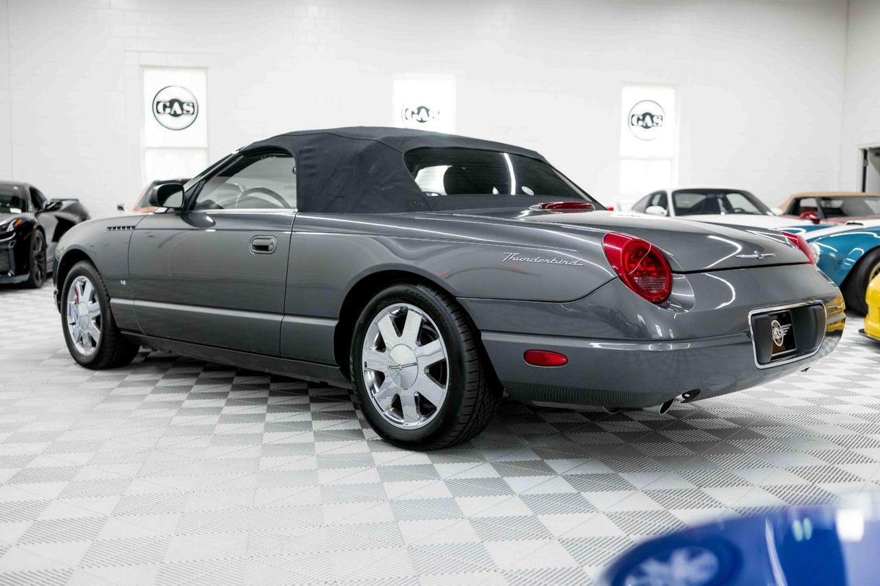2003 Ford Thunderbird Deluxe - Photo 18