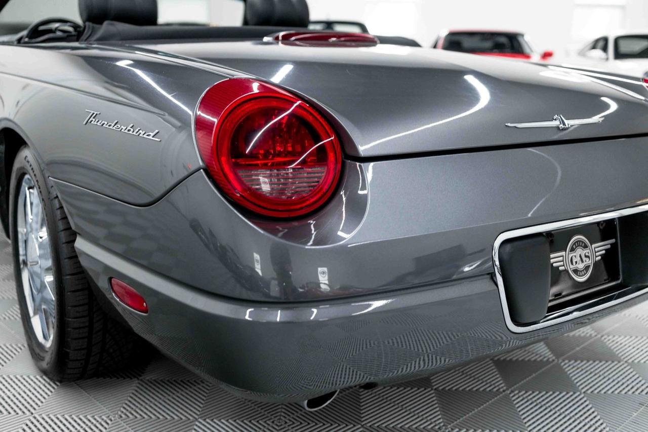 2003 Ford Thunderbird Deluxe - Photo 33