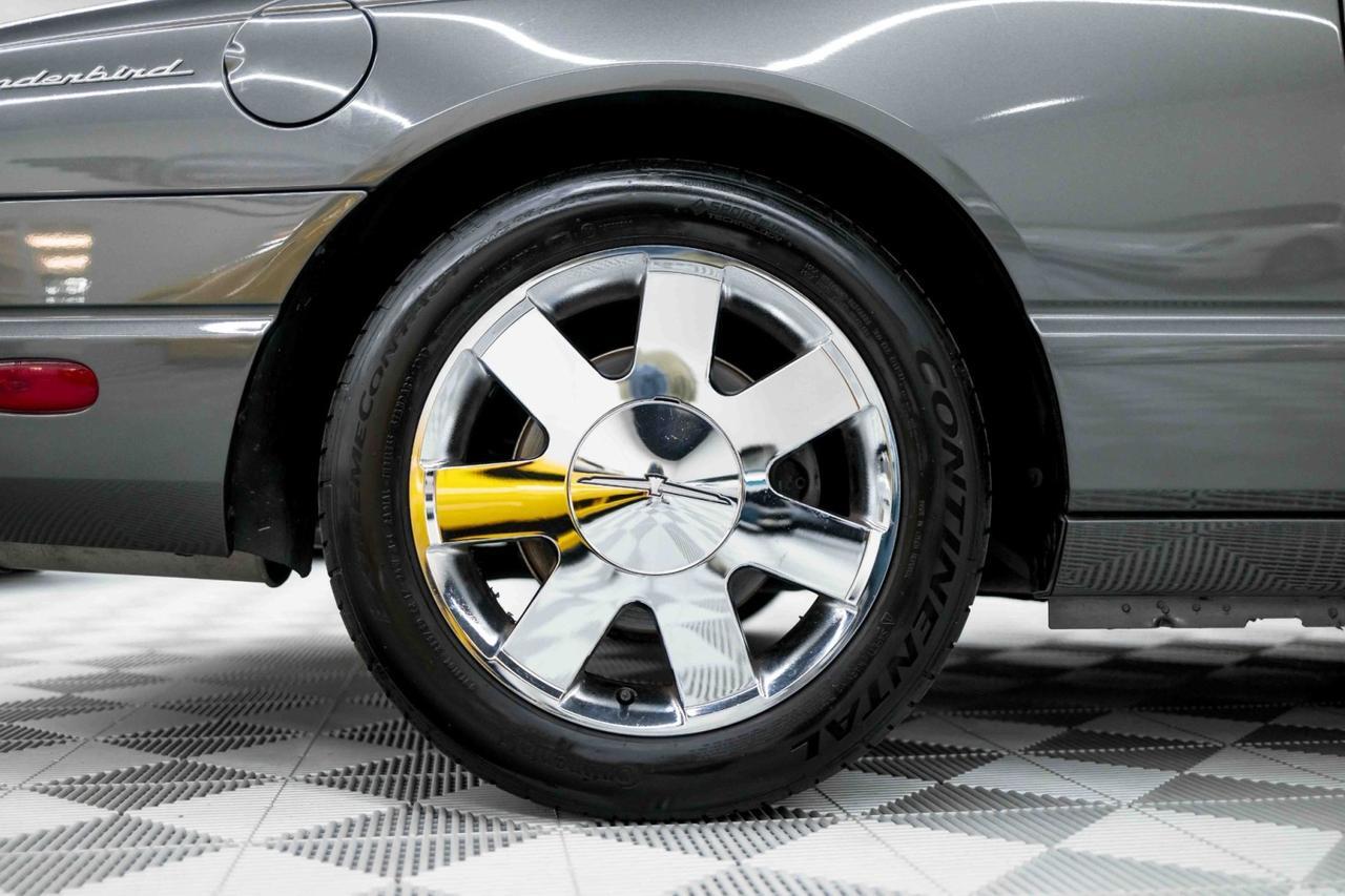 2003 Ford Thunderbird Deluxe - Photo 42
