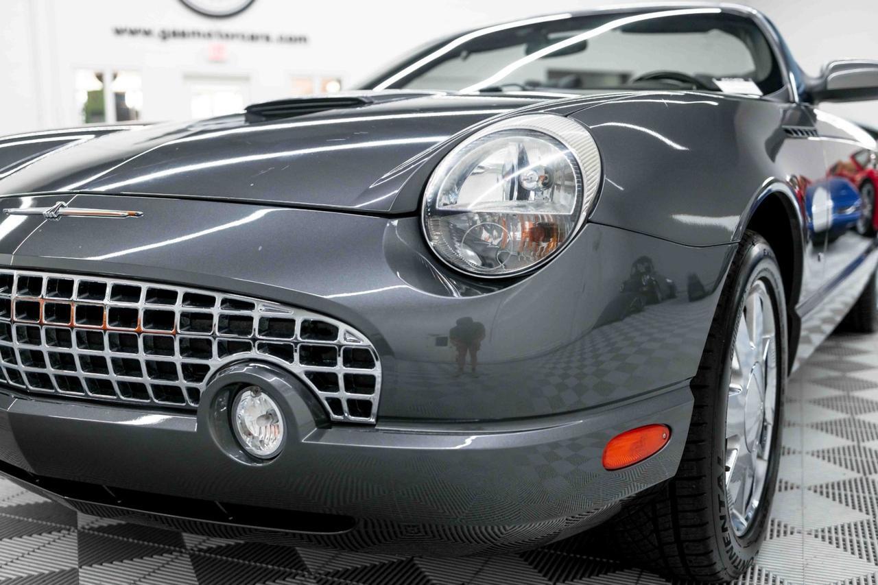 2003 Ford Thunderbird Deluxe - Photo 20