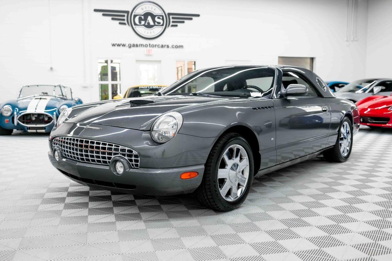 2003 Ford Thunderbird Deluxe - Photo 11