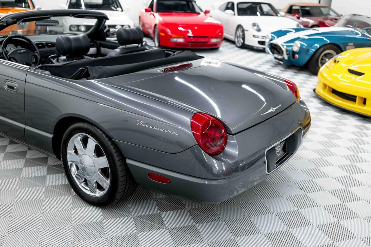 2003 Ford Thunderbird Deluxe - Photo 35