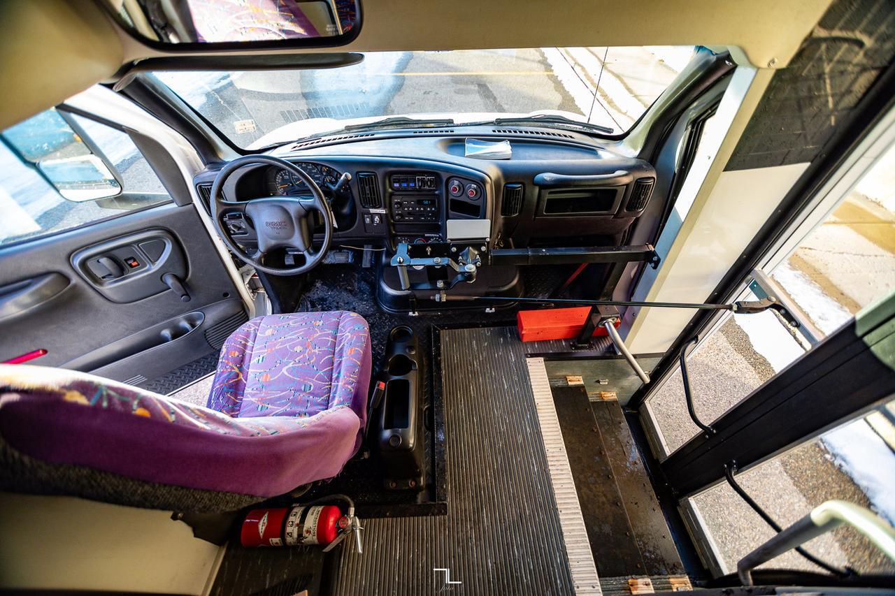 2003 GMC C5500 24 Passenger 30 Ft.Van Diesel Red Deer AB