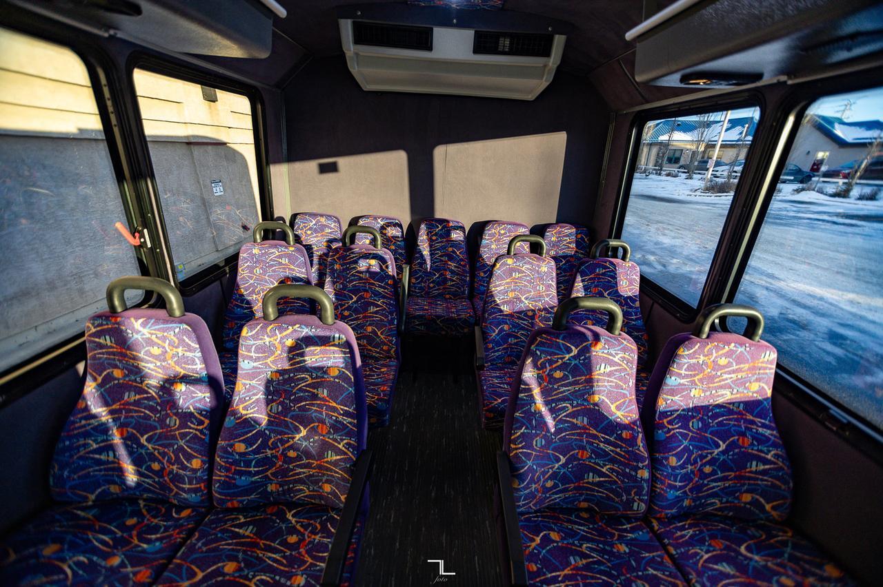 2003 GMC C5500 24 Passenger 30 Ft.Van Diesel Red Deer AB