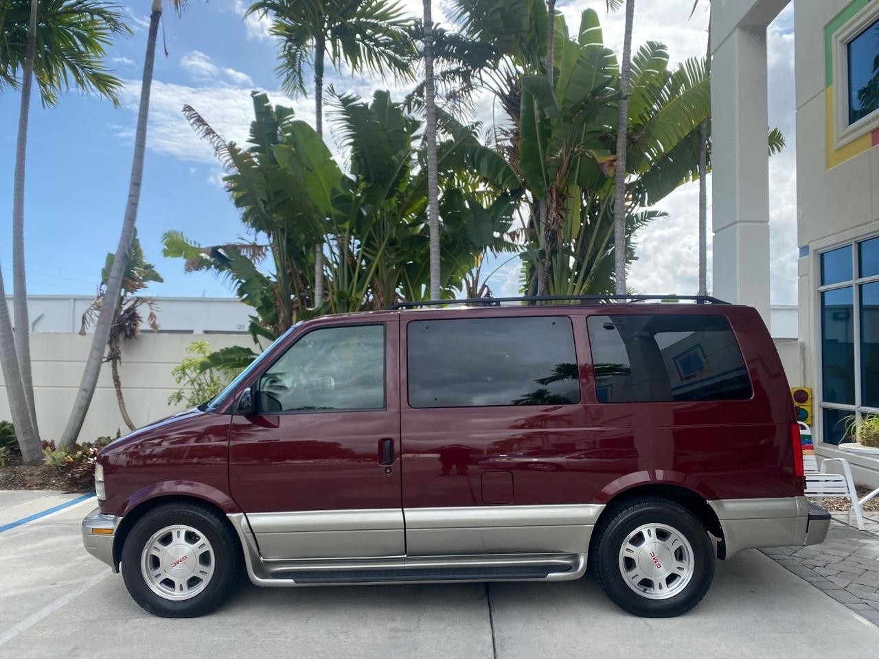2003 GMC Safari Passenger LOW MILES 34,284 1 OWNER 8 PASSENGER Pompano Beach FL