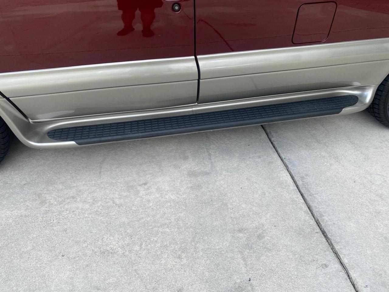 2003 GMC Safari Passenger LOW MILES 34,284 1 OWNER 8 PASSENGER Pompano Beach FL