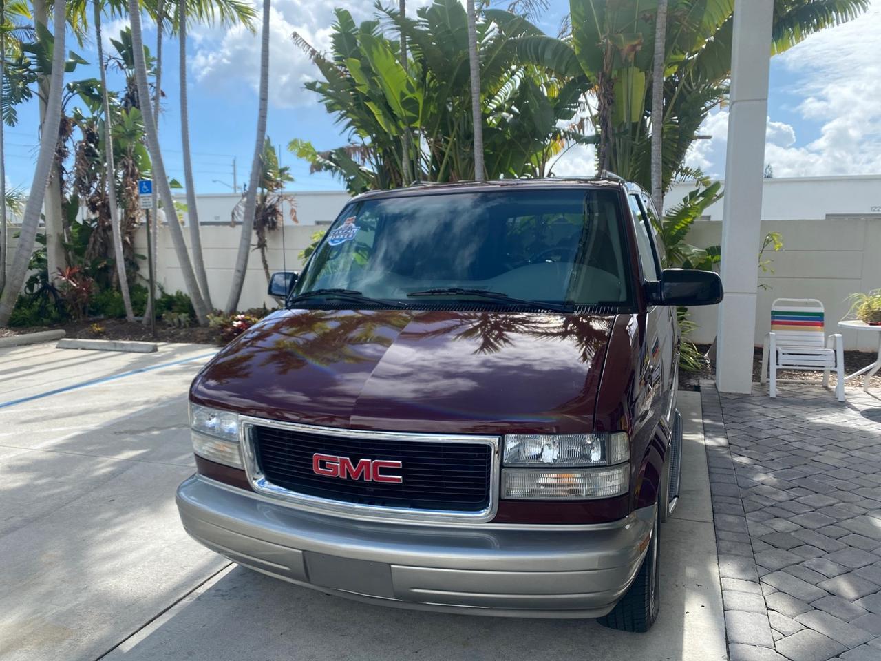 2003 GMC Safari Passenger LOW MILES 34,284 1 OWNER 8 PASSENGER Pompano Beach FL