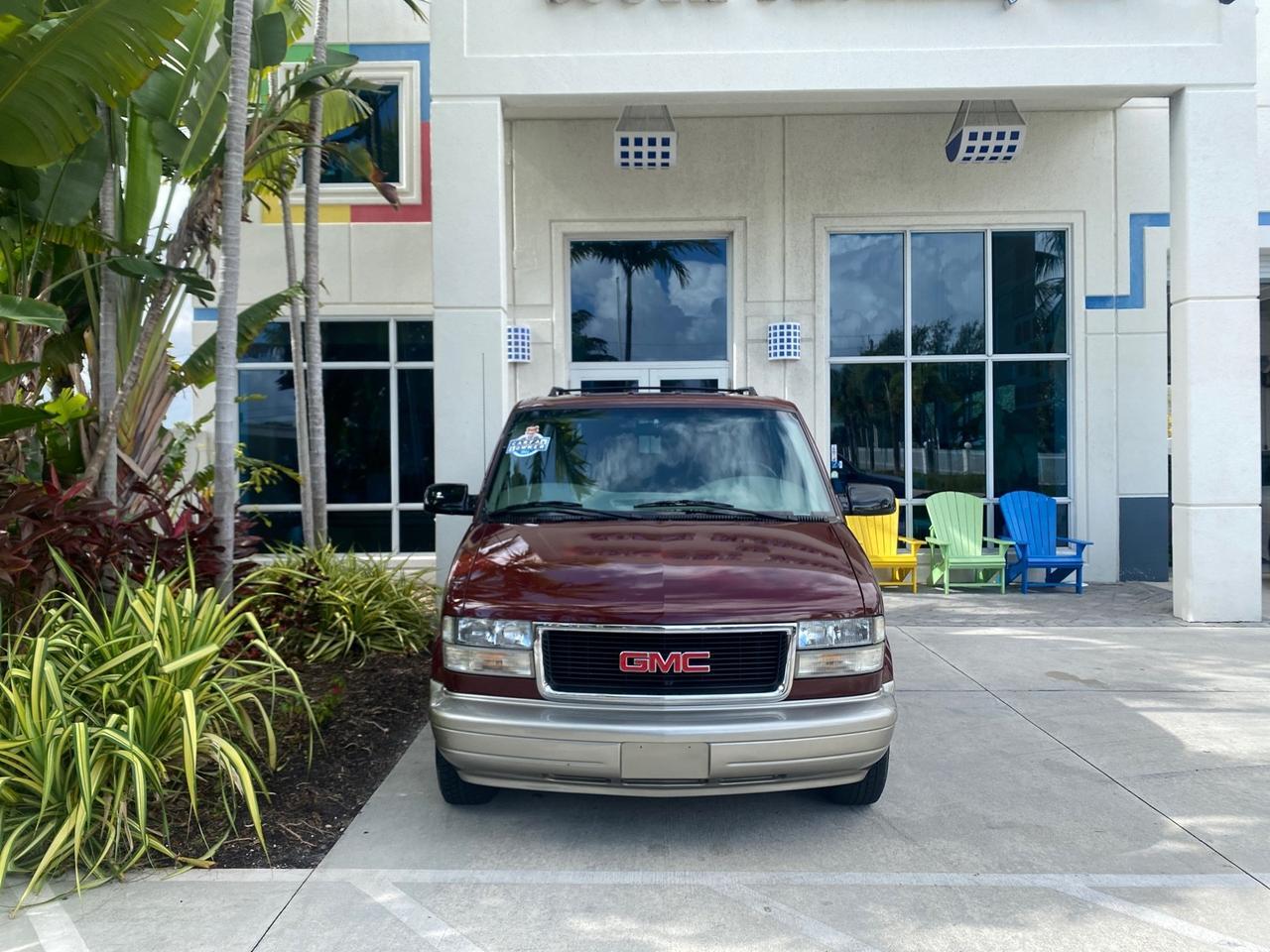 2003 GMC Safari Passenger LOW MILES 34,284 1 OWNER 8 PASSENGER Pompano Beach FL
