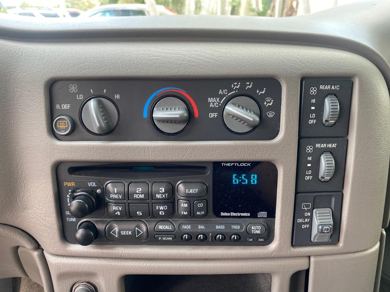 2003 GMC Safari Passenger LOW MILES 34,284 1 OWNER 8 PASSENGER Pompano Beach FL