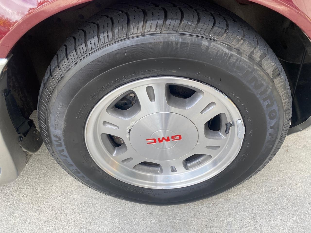 2003 GMC Safari Passenger LOW MILES 34,284 1 OWNER 8 PASSENGER Pompano Beach FL