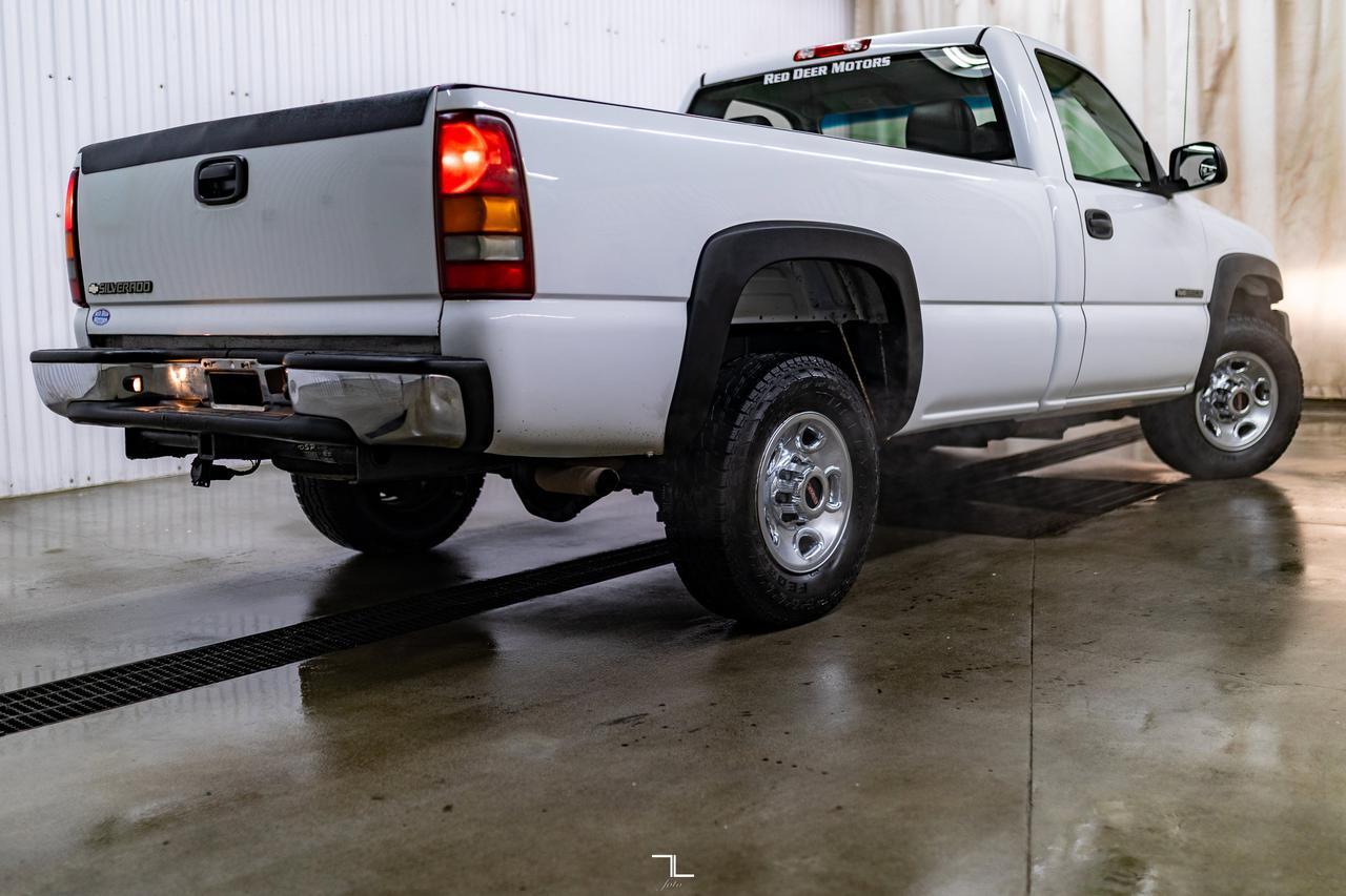 2003 GMC Sierra 2500 4x2 Reg Cab SL Red Deer AB