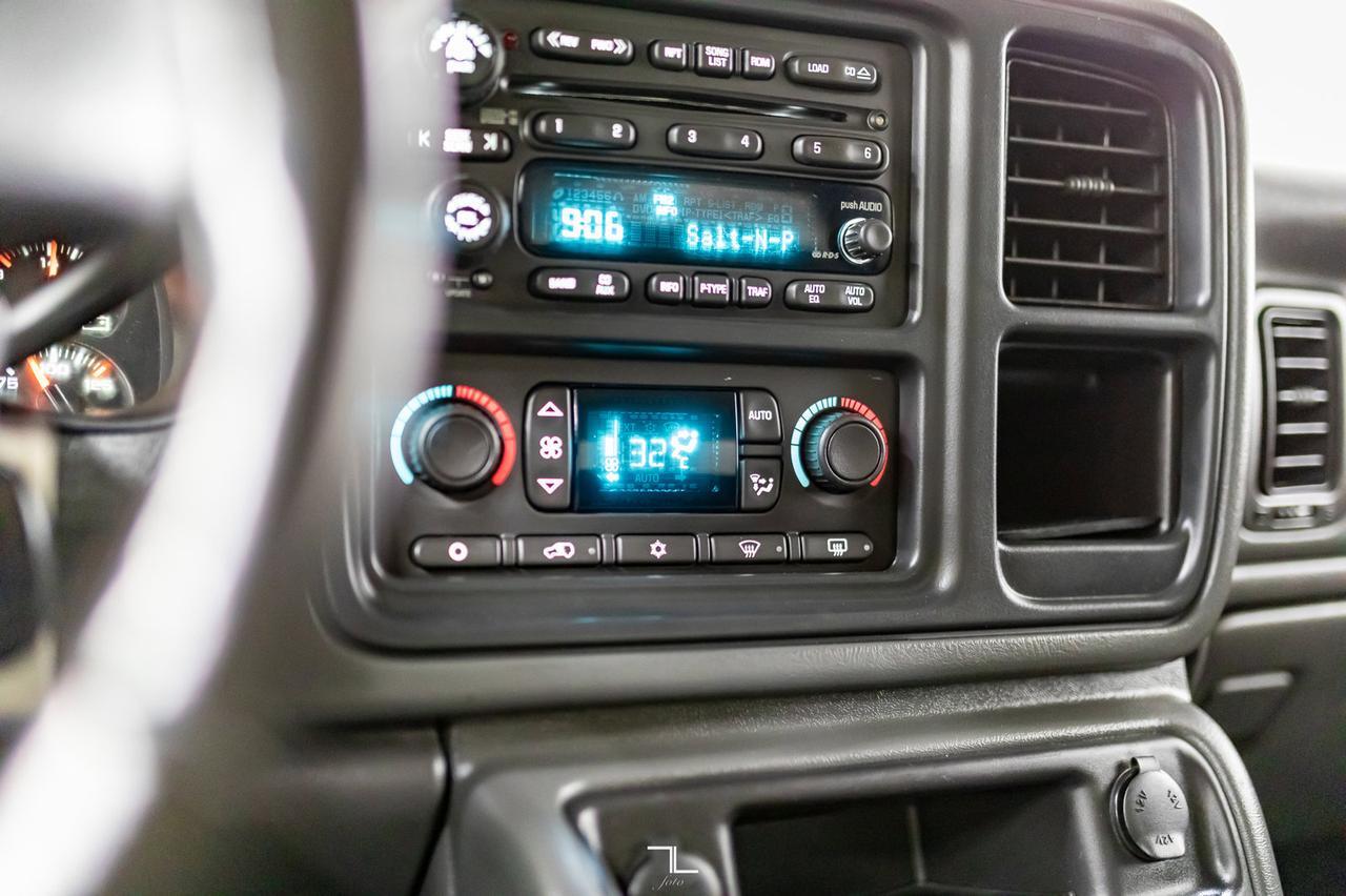 2003 GMC Sierra 3500 4x4 Crew Cab SLT Dually Deck Leather Red Deer AB