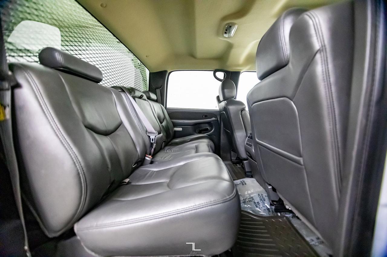 2003 GMC Sierra 3500 4x4 Crew Cab SLT Dually Deck Leather Red Deer AB