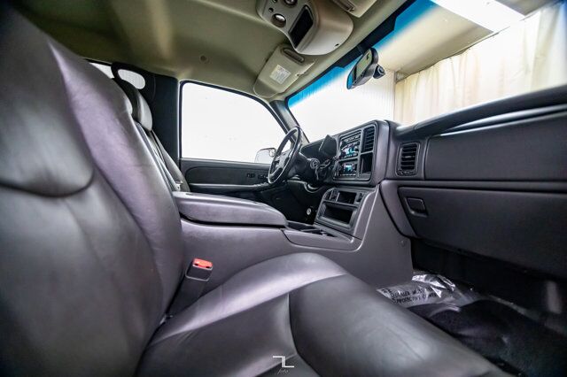 2003 GMC Sierra 3500 4x4 Crew Cab SLT Dually Deck Leather Red Deer AB