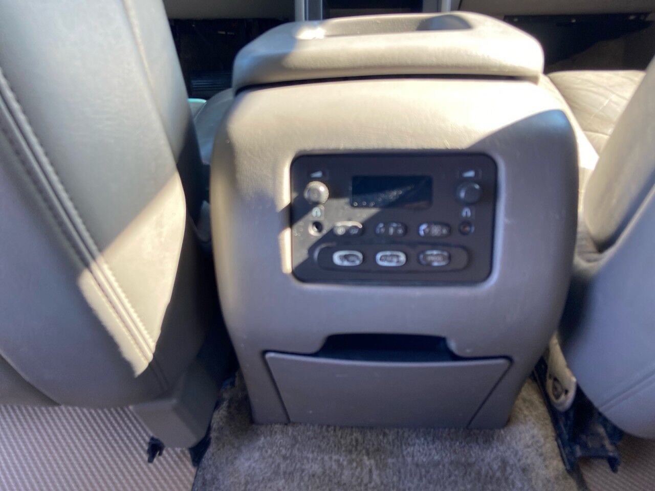 2003 GMC YUKON SLT High Level AB