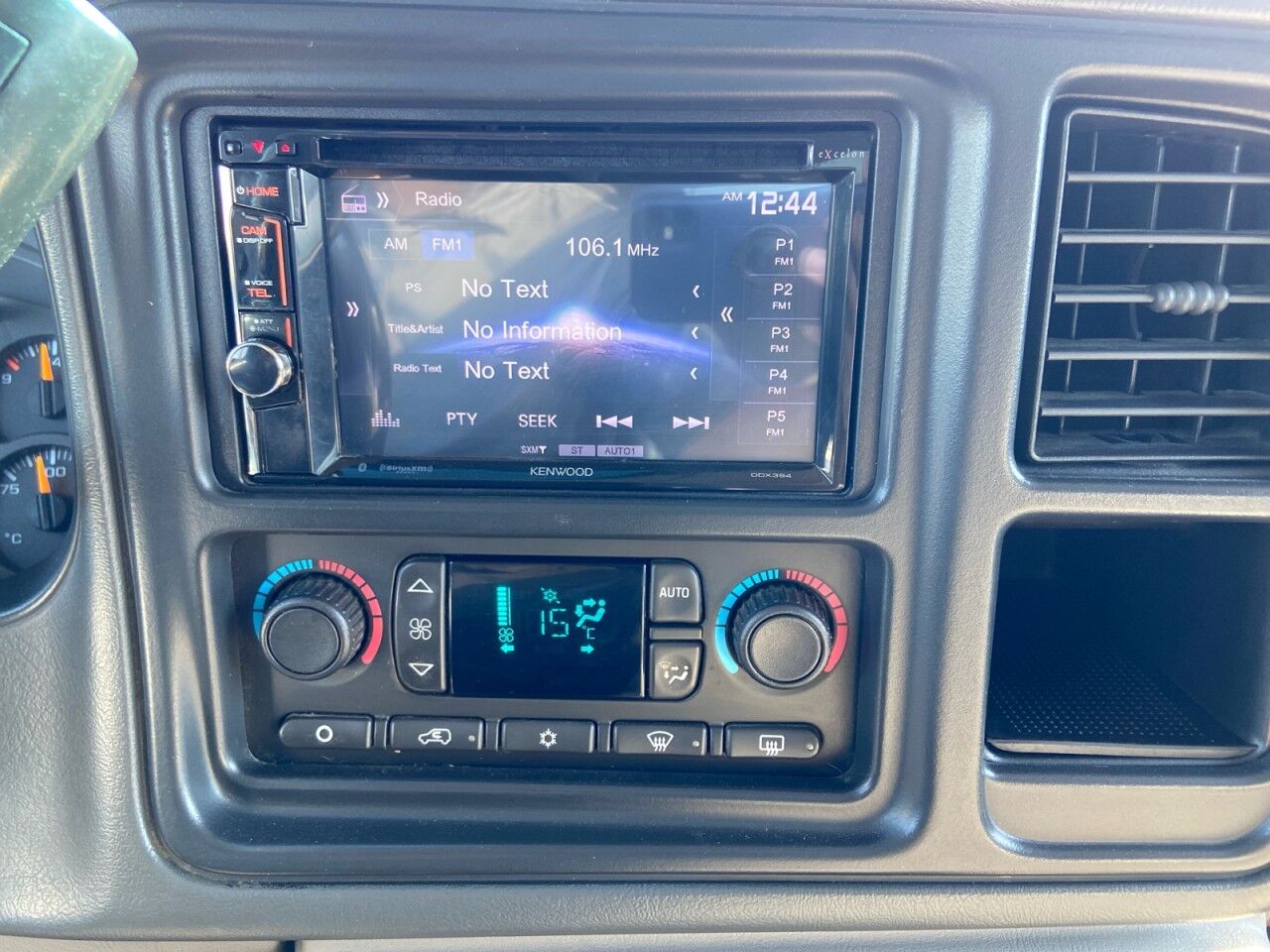 2003 GMC YUKON SLT High Level AB