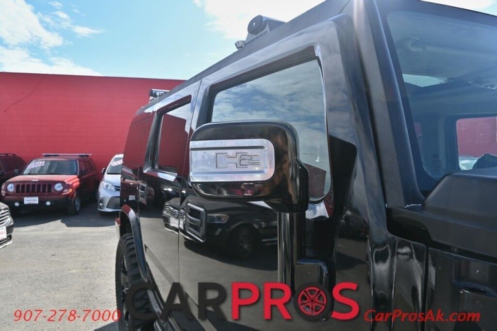 2003 HUMMER H2 - 6.0L V8 - Automatic - All Wheel Drive - Power Heated Front Leather Seats - 2nd Row Heated Seats - Keyless Entry - Sunroof - Tow Package Anchorage AK