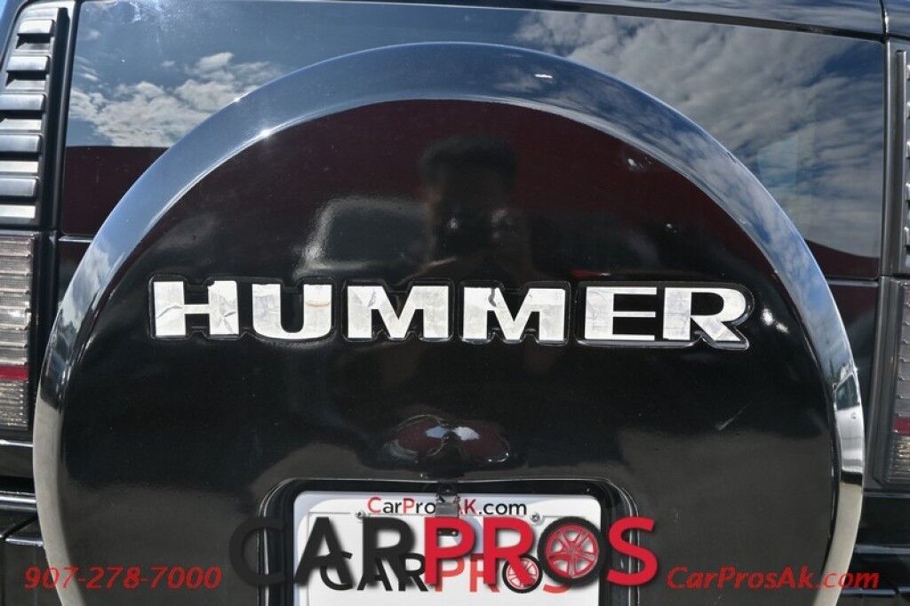 2003 HUMMER H2 - 6.0L V8 - Automatic - All Wheel Drive - Power Heated Front Leather Seats - 2nd Row Heated Seats - Keyless Entry - Sunroof - Tow Package Anchorage AK