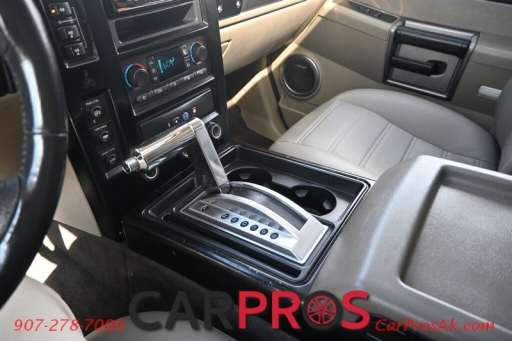 2003 HUMMER H2 - 6.0L V8 - Automatic - All Wheel Drive - Power Heated Front Leather Seats - 2nd Row Heated Seats - Keyless Entry - Sunroof - Tow Package Anchorage AK