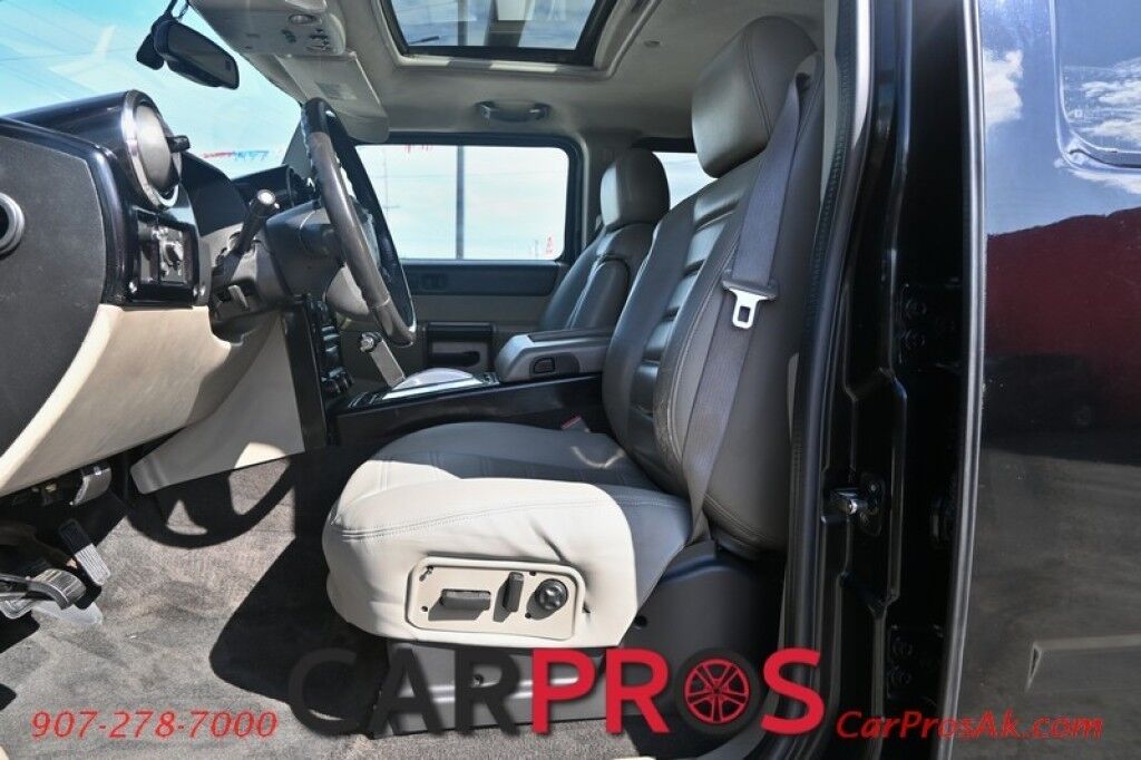 2003 HUMMER H2 - 6.0L V8 - Automatic - All Wheel Drive - Power Heated Front Leather Seats - 2nd Row Heated Seats - Keyless Entry - Sunroof - Tow Package Anchorage AK