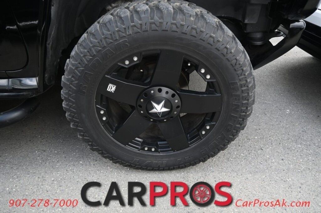 2003 HUMMER H2 - 6.0L V8 - Automatic - All Wheel Drive - Power Heated Front Leather Seats - 2nd Row Heated Seats - Keyless Entry - Sunroof - Tow Package Anchorage AK