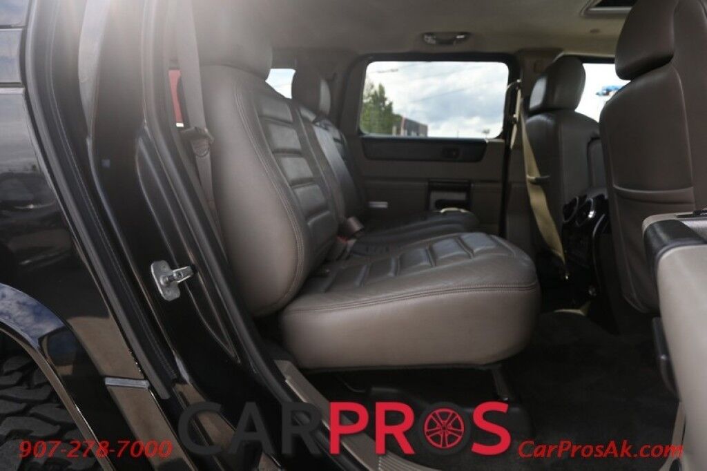 2003 HUMMER H2 - 6.0L V8 - Automatic - All Wheel Drive - Power Heated Front Leather Seats - 2nd Row Heated Seats - Keyless Entry - Sunroof - Tow Package Anchorage AK