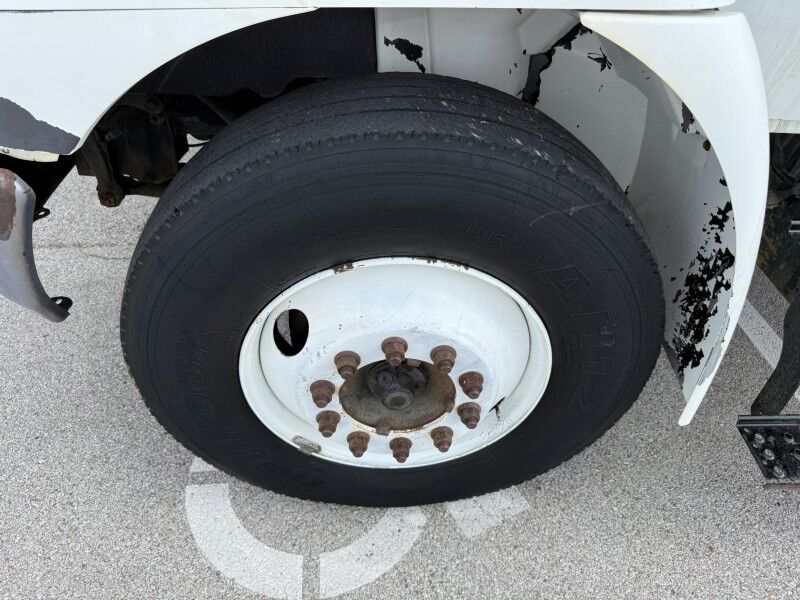 2003 International 430 24' Box Truck Collinsville OK