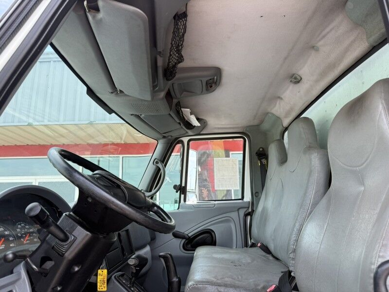 2003 International 430 Box Truck Collinsville OK