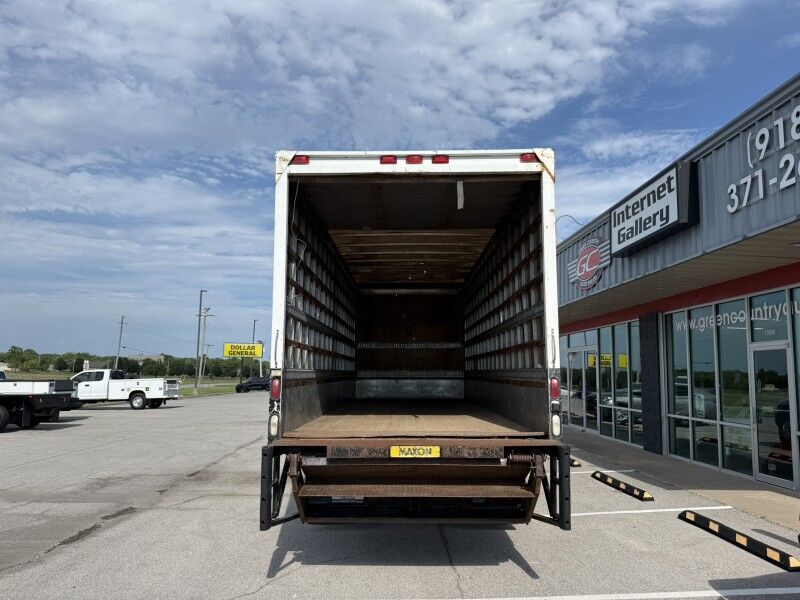2003 International 430 Box Truck Collinsville OK