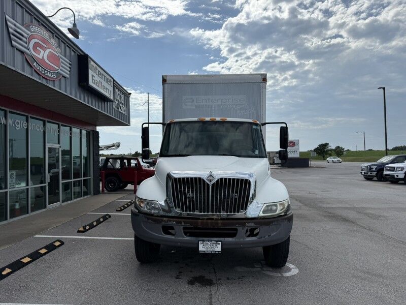 2003 International 430 Box Truck Collinsville OK