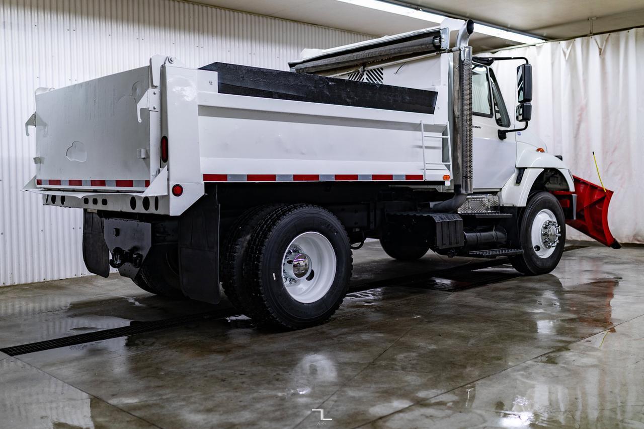 2003 International 7400 S/A Day Cab Dump Plow Diesel Red Deer AB